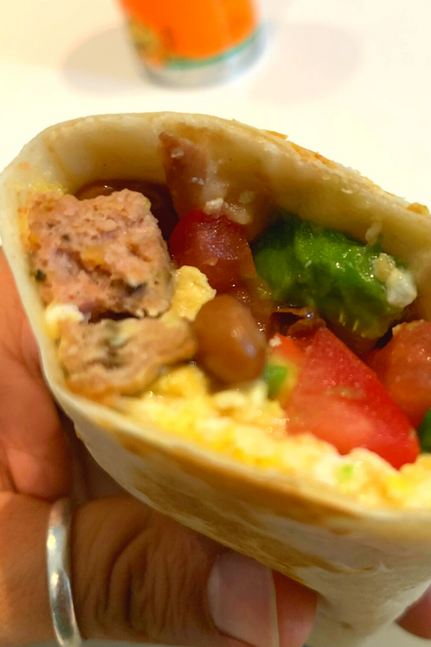 burrito de huevo y salchicha de atun rossonero